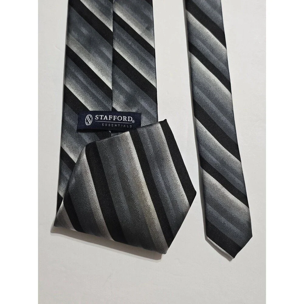 Stafford Essentials Mens Necktie 100% Polyester Striped Tie 3.5x59